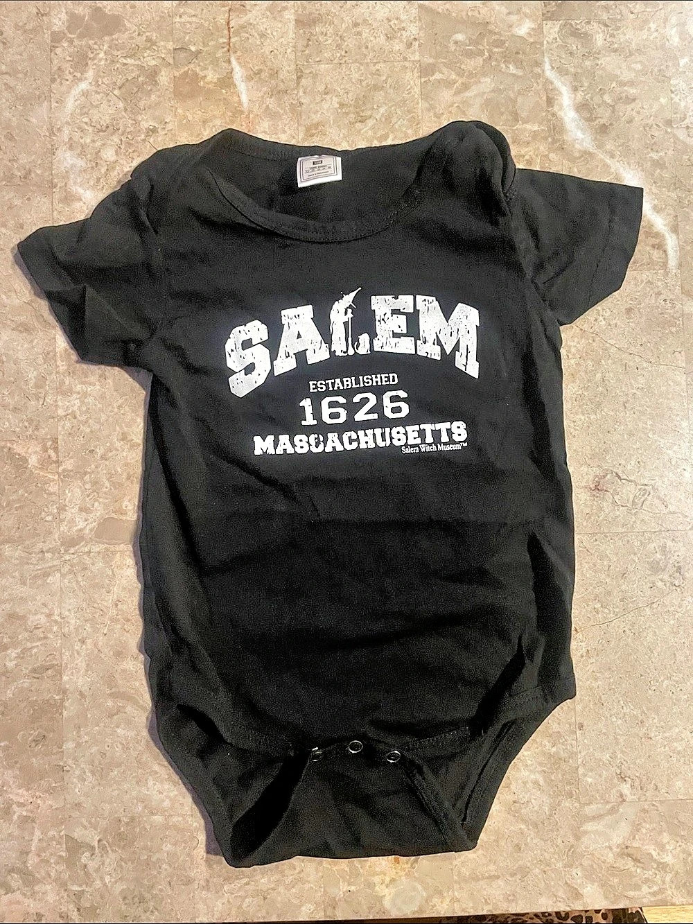 Halloween Salem 1626 Massachusetts witch Graphic Black Bodysuit 18M NWOT